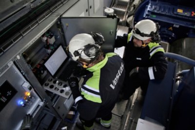 Service technician 
Finland 
V126 3.3MW
